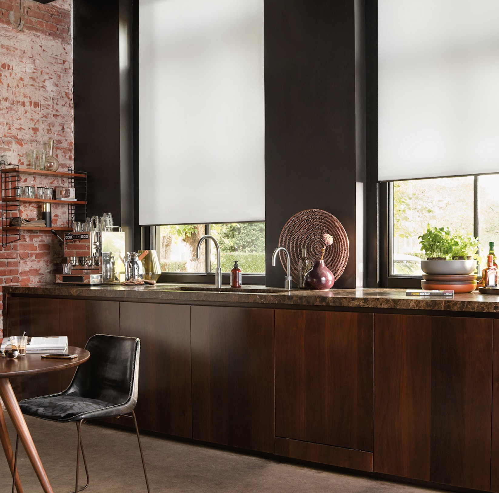 MODERN DINING